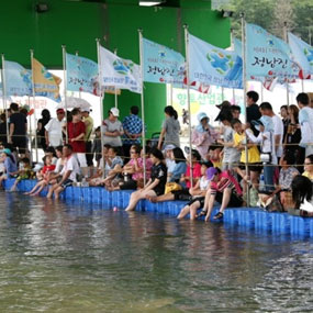 가볼만한곳-정남진 물축제